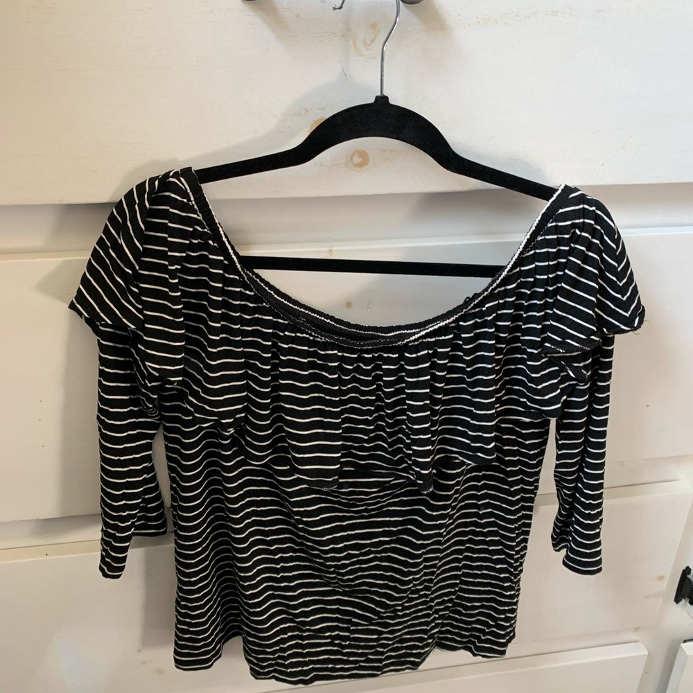 American Eagle off shoulder top